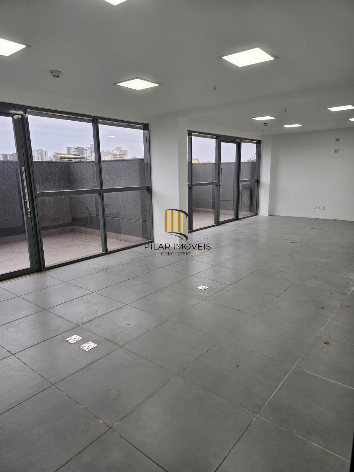 Sala comercial no Lindoia