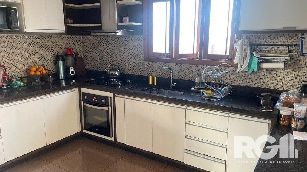 Casa 4 dormitórios no bairro Jardim Sabará