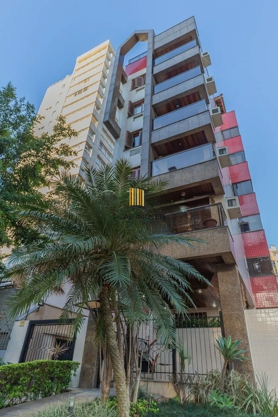 Apartamento Garden 2 quartos, 1 suíte, 2 vagas, no bairro Petrópolis em Porto Alegre