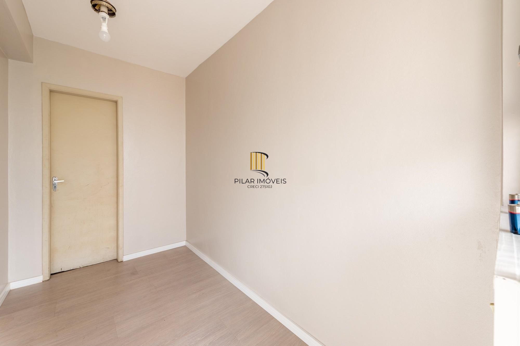 Apartamento 3 dormitórios, suíte, amplo living e vaga coberta.