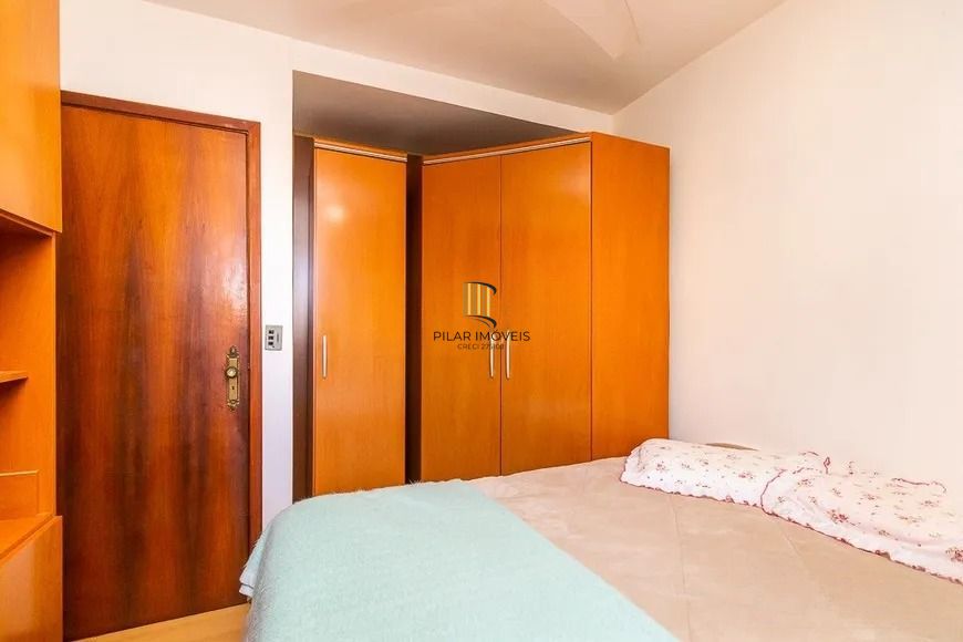 Cobertura de 3 dormitórios, sendo 1 suíte, e 2 vagas no bairro Santa Cecilia.