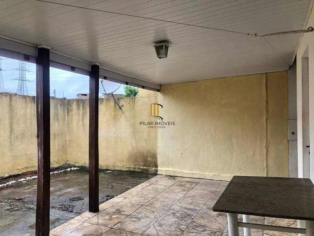Casa em Condomínio com 2 dormitórios, suíte e 2 vagas, infraestrutura completa.