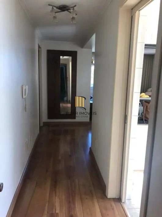 Apartamento com 3 Quartos e 2 banheiros à Venda, 120 m² privitivos com elevador