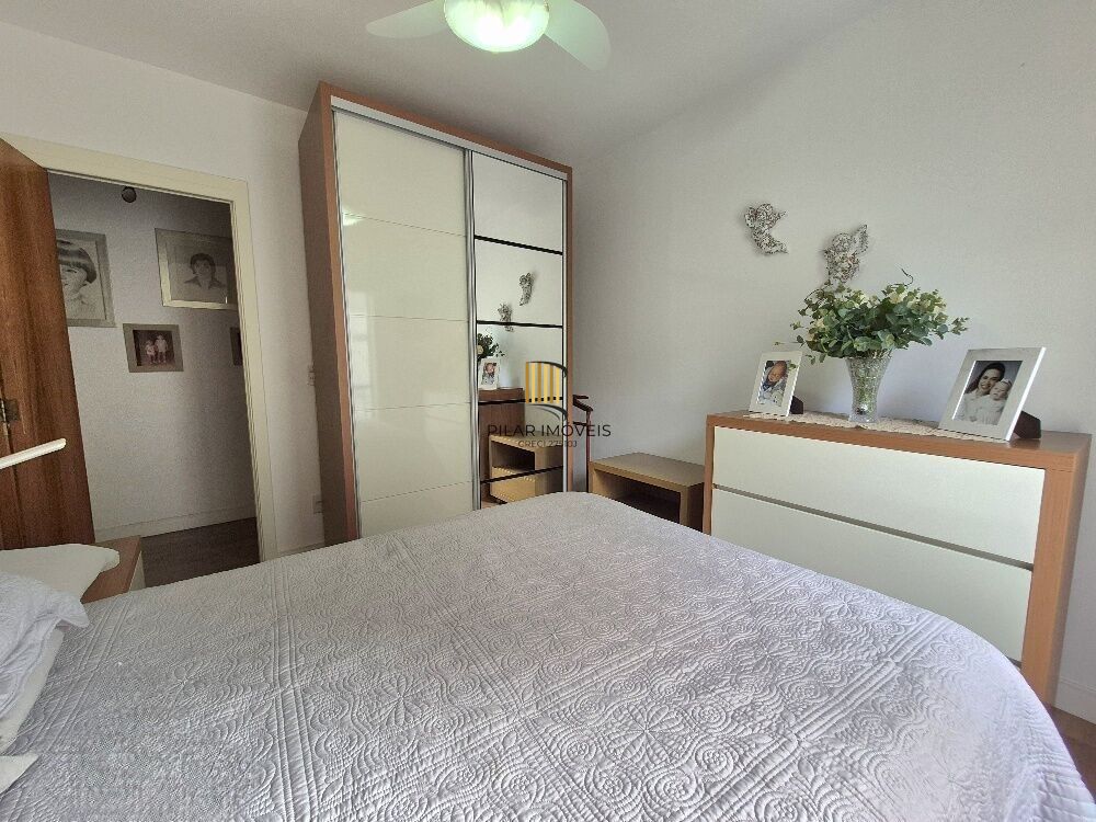 Apartamento 3 dormitórios no bairro Mont Serrat