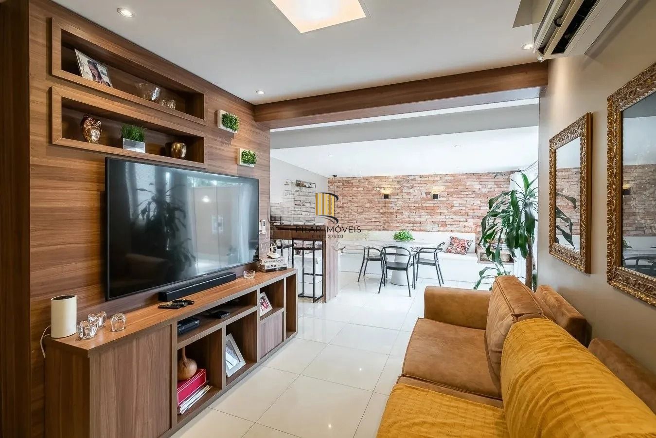 Apartamento Garden com 178,5m², PORTEIRA FECHADA, 3 quartos, 1 suíte, vaga dupla, no bairro Santana em Porto Alegre