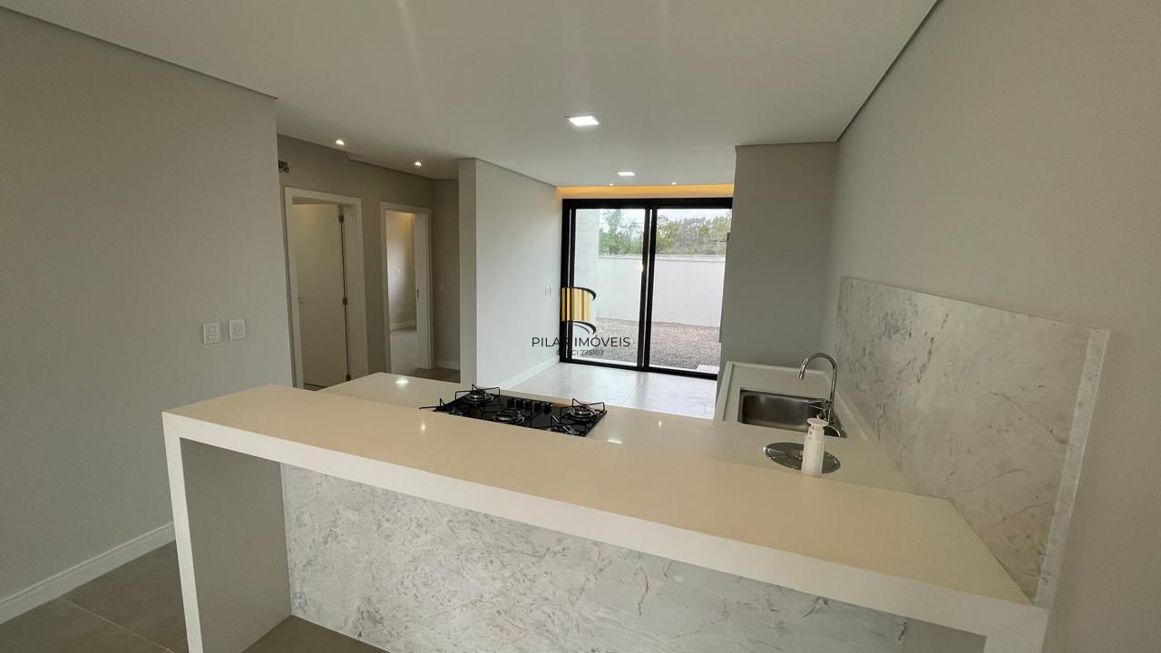 Casa em condomínio com 3 dormitórios 2 suíte 2 vagas.