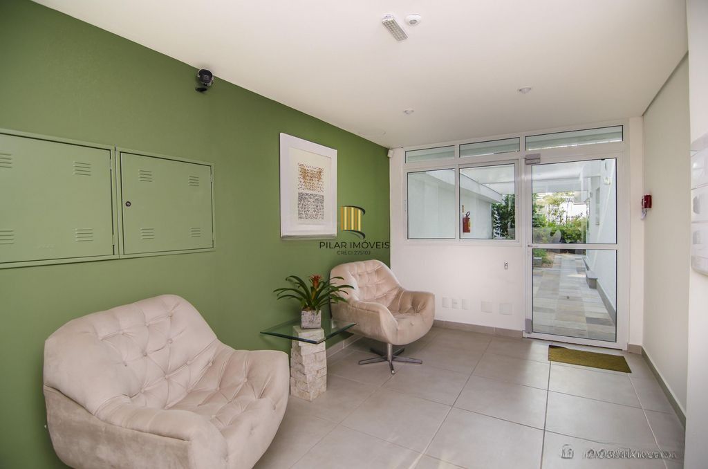 Apartamento mobiliado à venda com 1 dormitório no Mont Serrat