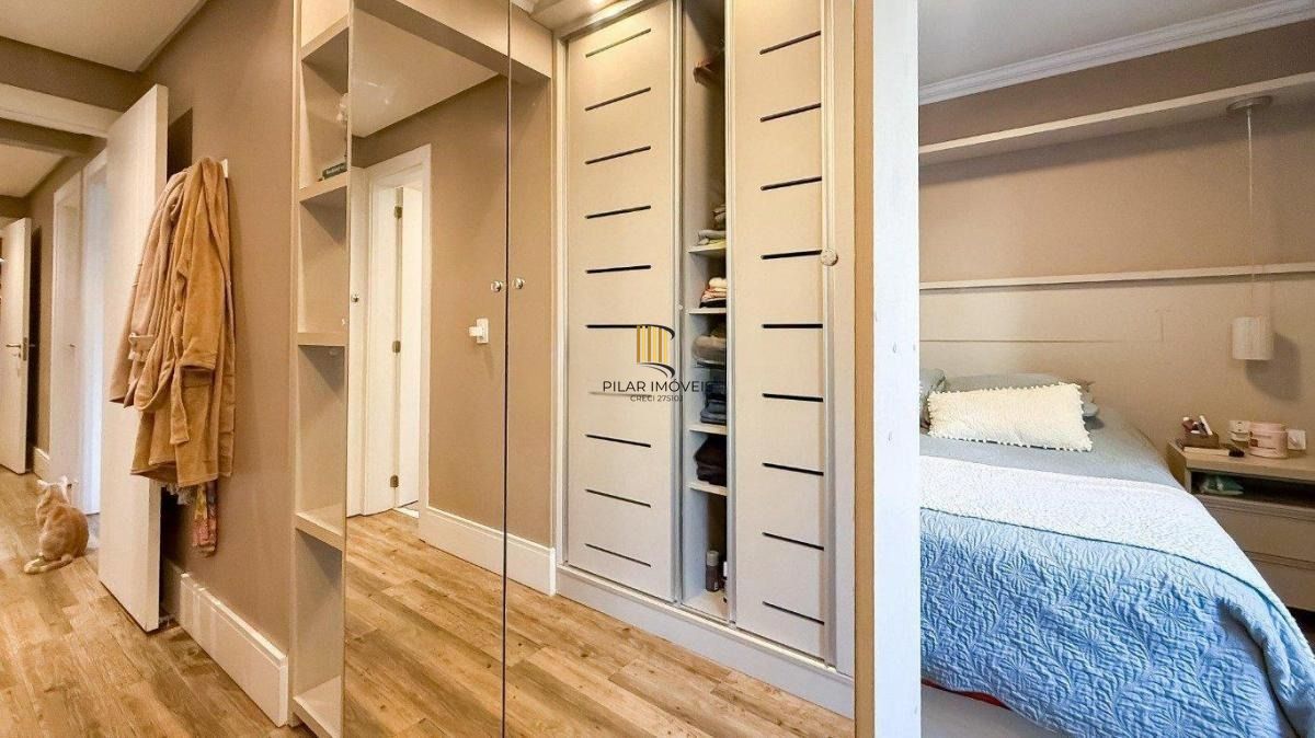 Apartamento Garden 3 dorm, semimobliado com Pátio no Bairro Santana