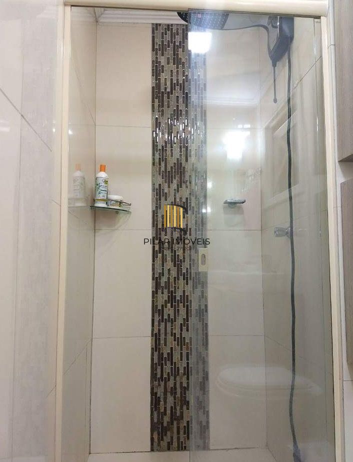 Apartamento 2 dorm, varanda integrada com churrasqueira no centro Cachoeirinha