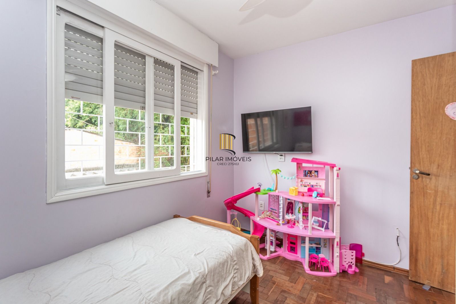 Apartamento MOBILIADO - 03 dormitórios,