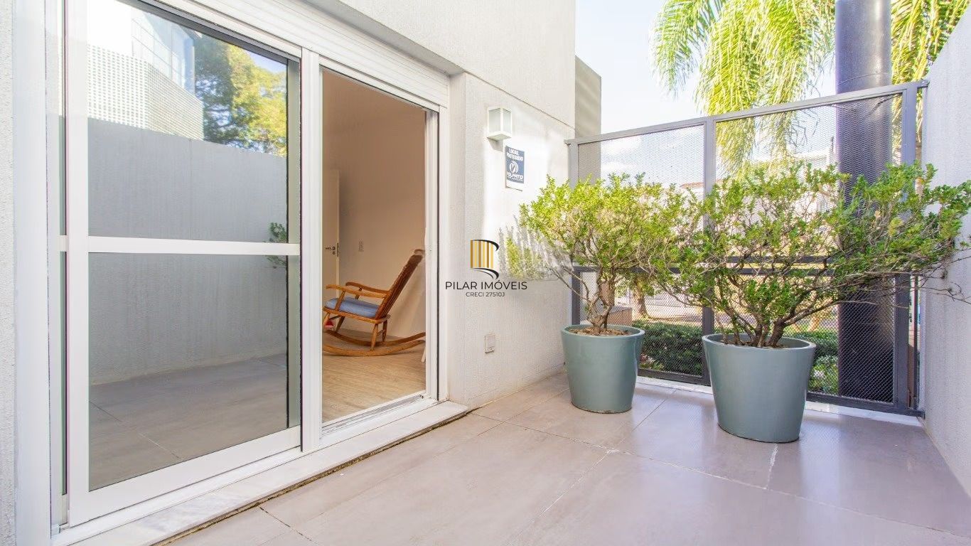 Casa em condomínio com terraço, piscina e espaço gourmet, Chacara das Pedras