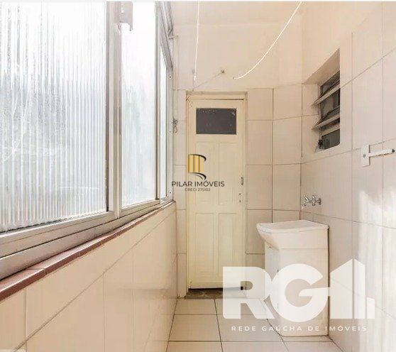 Apartamento 4 Dormitório(s) Bairro Partenon