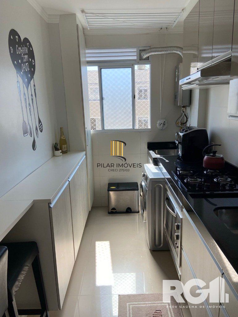 Apartamento 2 dormitórios no bairro Morro Santana