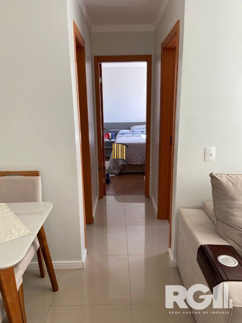 Apartamento 2 dormitórios no bairro Morro Santana