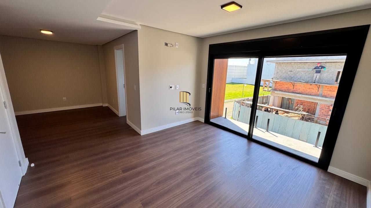 Casa com 3 suítes e pátio privativo na Zona Norte, bairro Ecoville