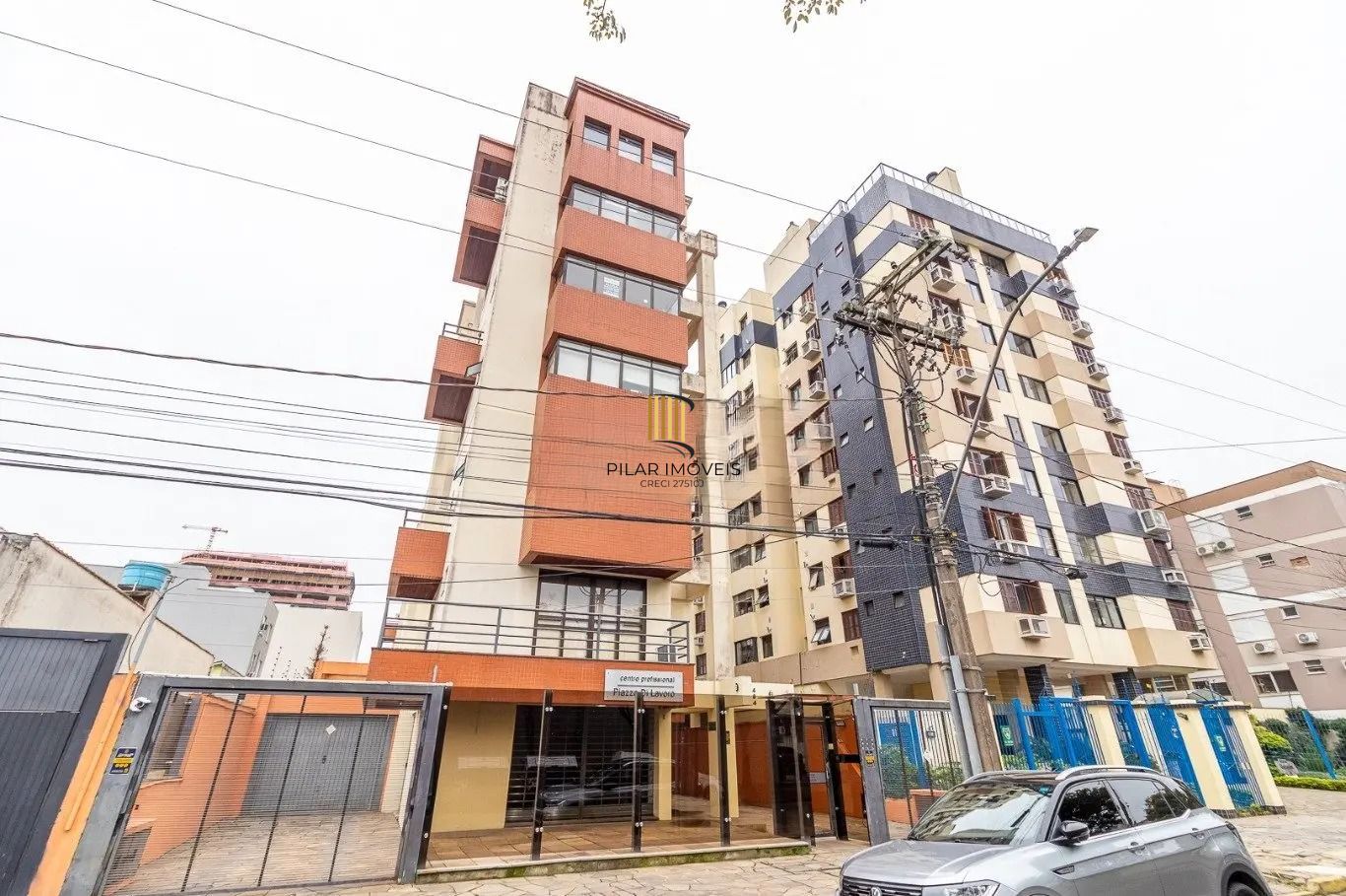 Sala a com 40m² privativos vaga e elevador, na Rua Barão do Gravataí, Menino Deus - Porto Alegre.