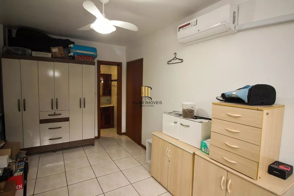 Apartamento com 2 dormitórios e jardim perto do Jardim Botânico