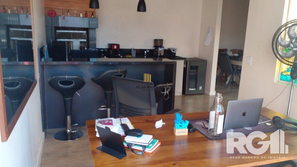 Casa 3 dormitórios no bairro Sarandi