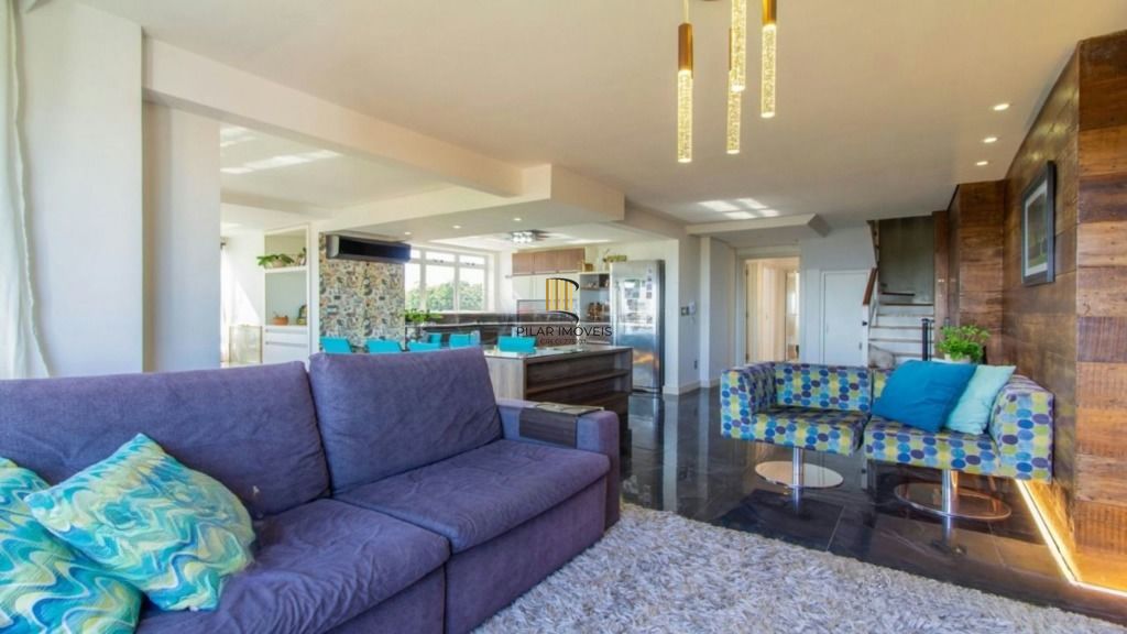 Cobertura mobiliada com piscina e vista 360° no Jardim Planalto – POA