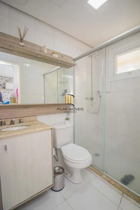 Casa de Condomínio 3 dormitórios no bairro Jardim São Pedro