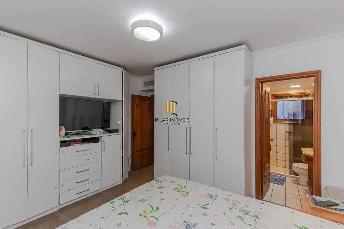 Oportunidade Única! Garden Semimobiliado com 3 Quartos e Varanda Gourmet e piscina. Bairro Petrópolis