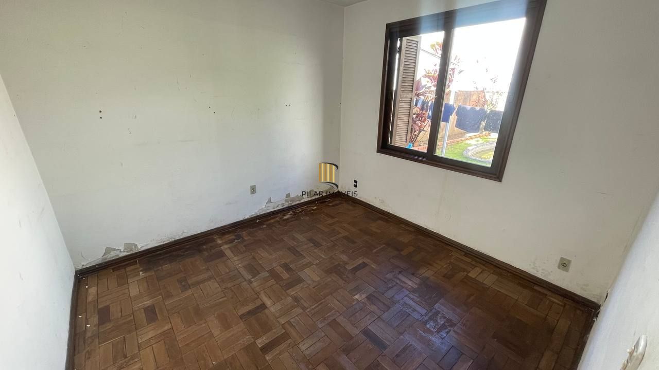 Casa 4 dormitórios no bairro Jardim Itu
