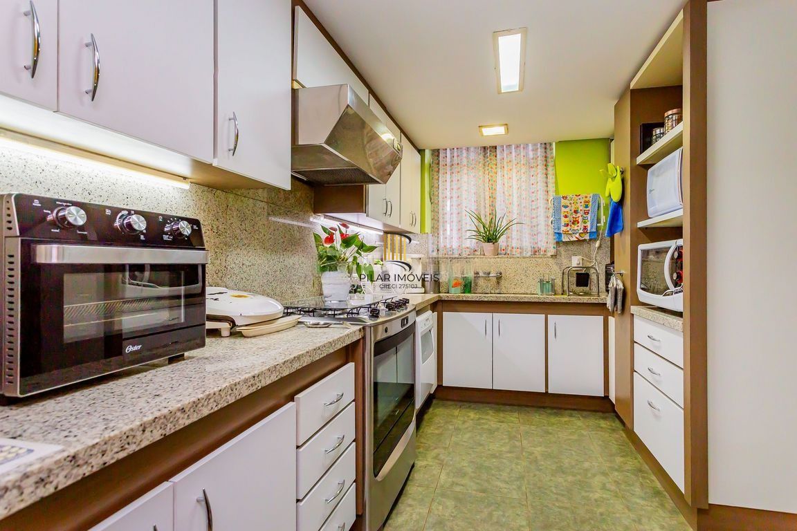 Apartamento de 4 dormitorios, 01 vaga na av. Independência