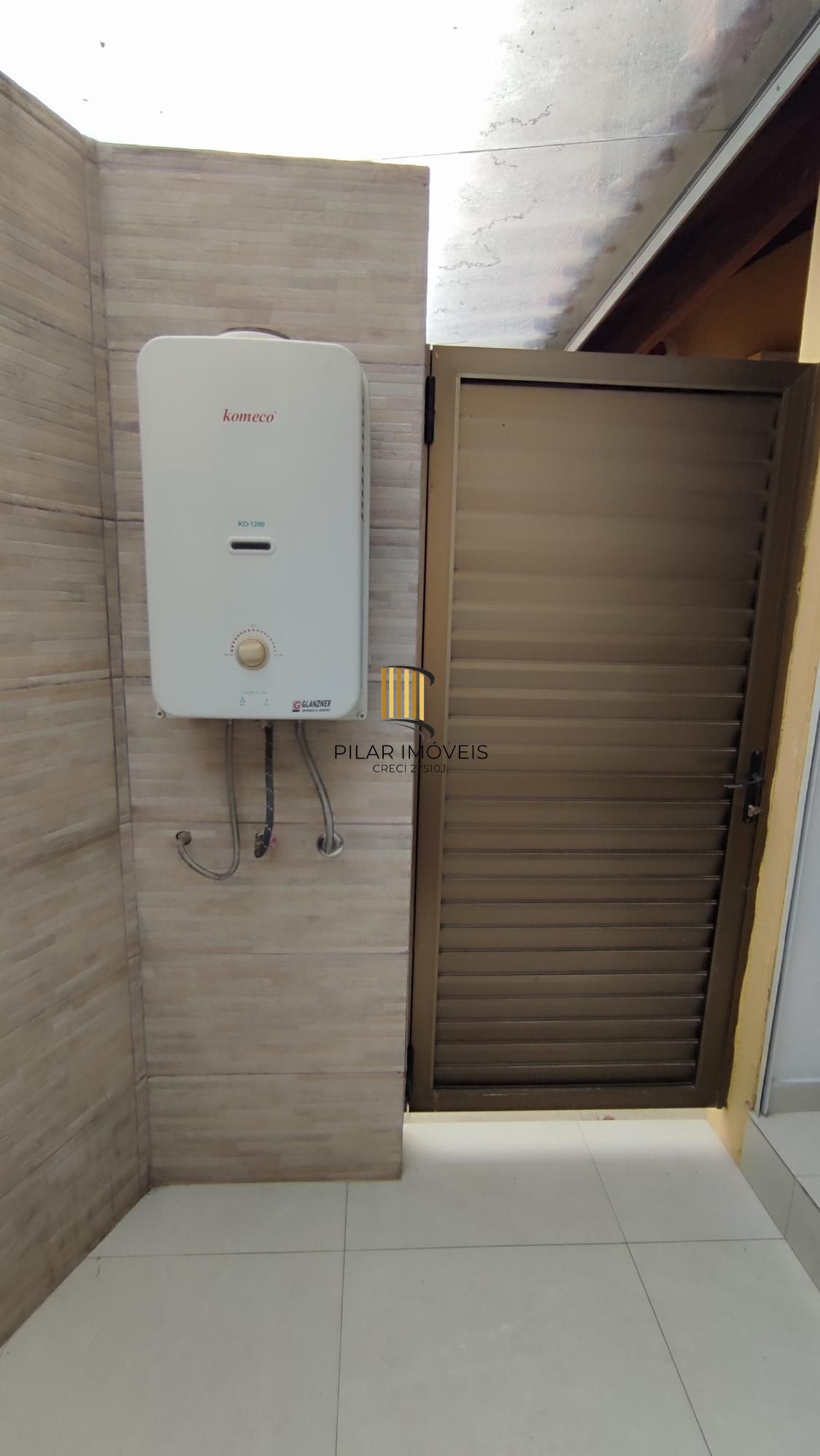 Casa de 3 Andares com Pátio e Churrasqueira Próxima ao Bourbon Country