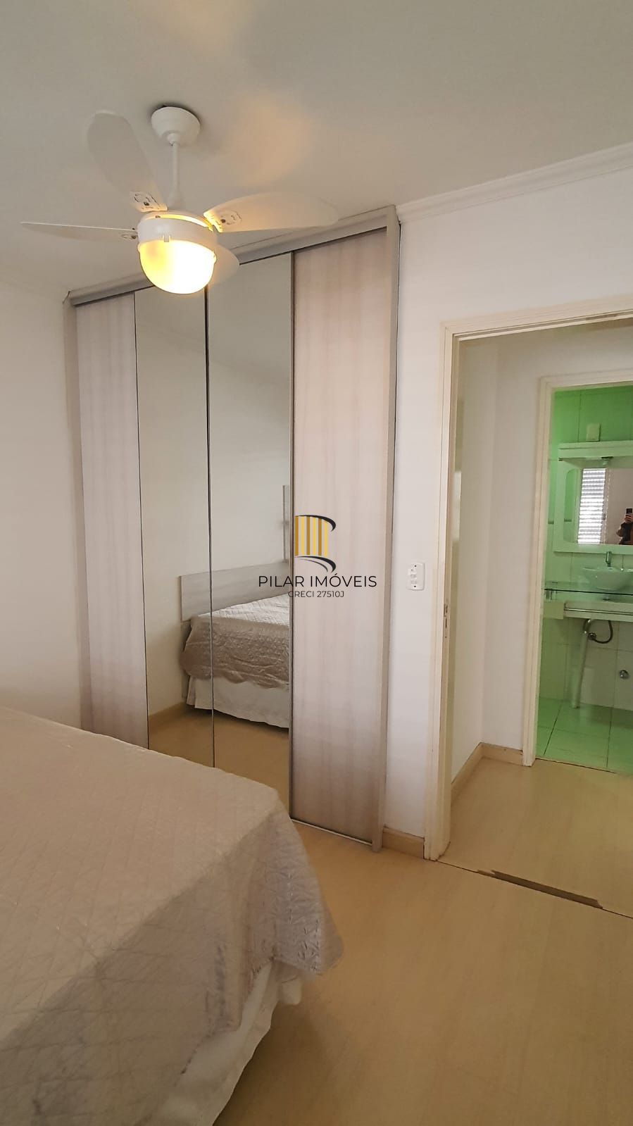 Apartamento com 1 Quarto e 1 banheiro. Bairro São João