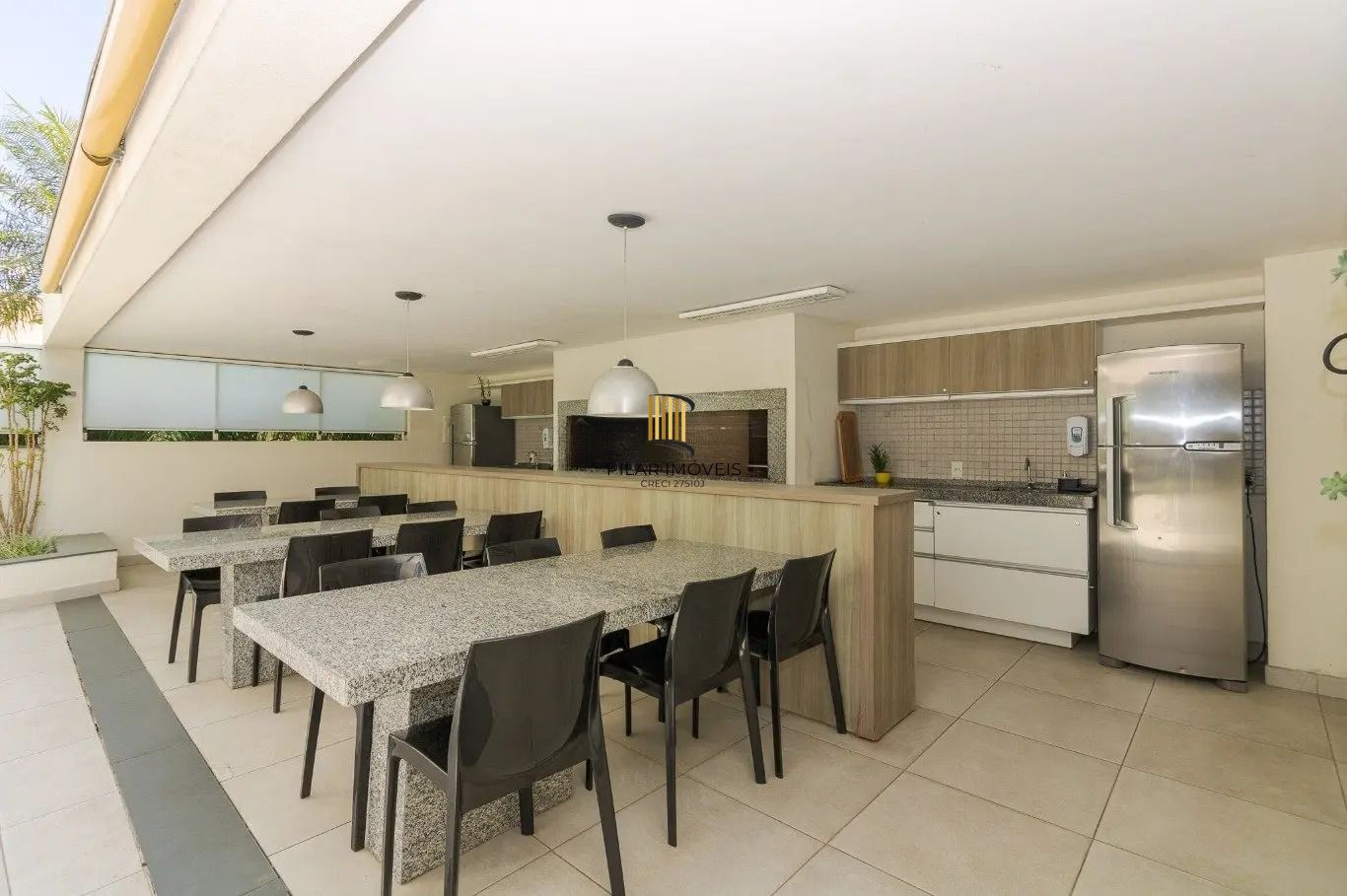 Apartamento mobiliado com 3 dormitórios panorâmica na Azenha em Porto Alegre