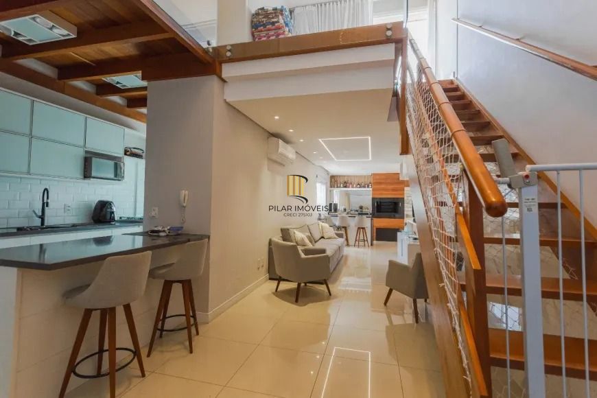 Apto Garden Duplex com 160m², 3 quartos, 1 suíte, 2 vagas, no bairro Rio Branco