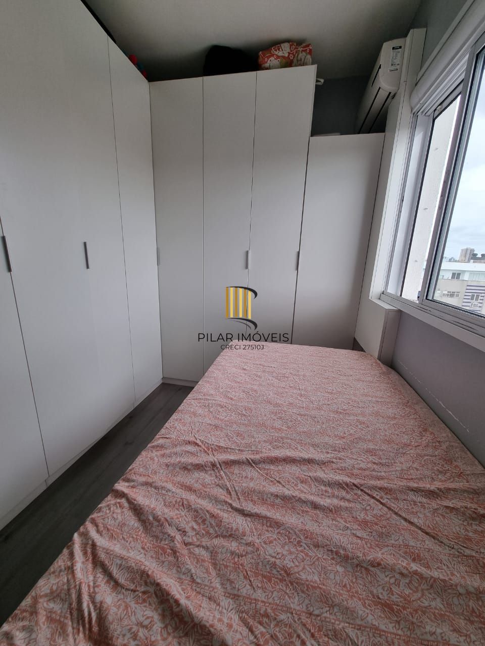 Apto 3 dorm living estendido, andar alto no Passo da Areia