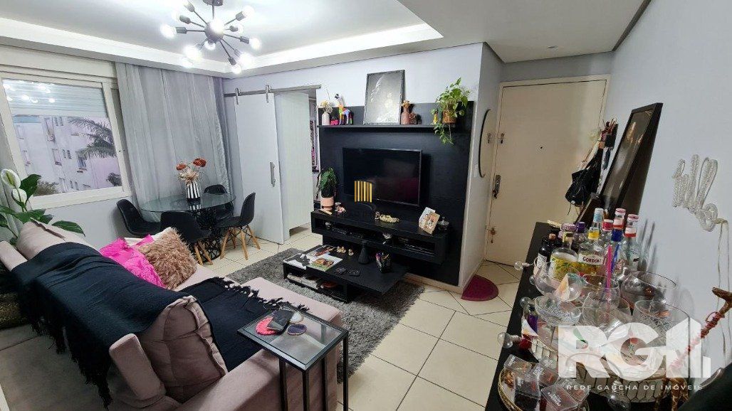 Apartamento 2 dormitórios no bairro Rubem Berta