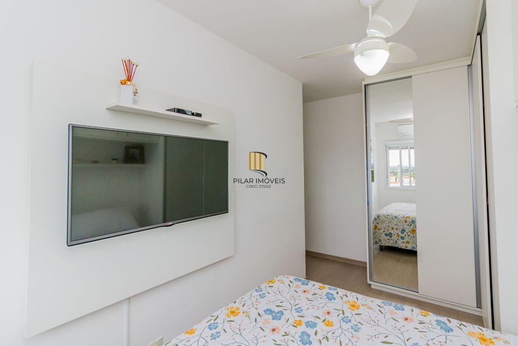 Apartamento 2 dormitórios no bairro Humaitá