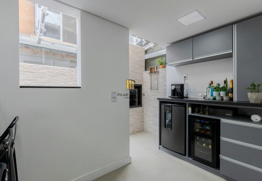 Casa de Condomínio 3 dormitórios no bairro Jardim Itu