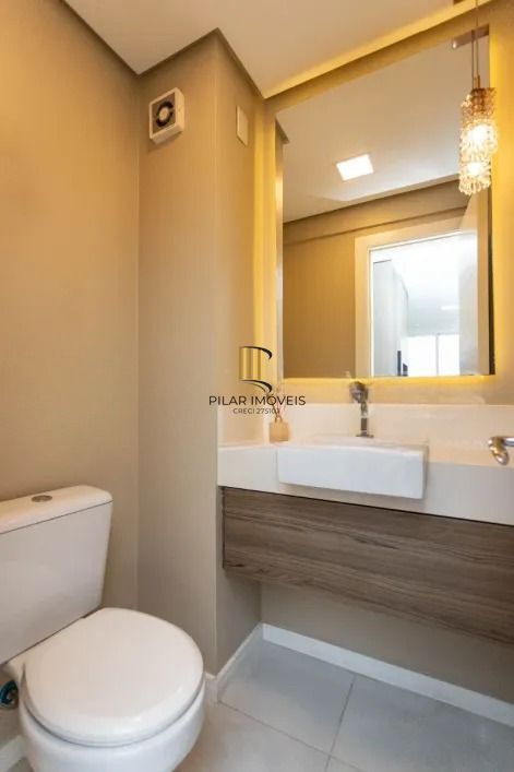 Apartamento 3 dormitórios com suíte e 2 vagas.