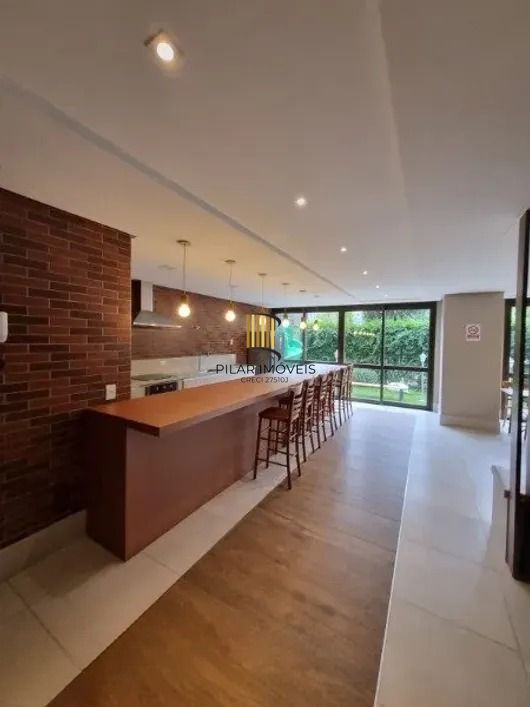 Apartamento  com 1 quarto com churrasqueira, 48m² 1 vaga - Cristo Redentor