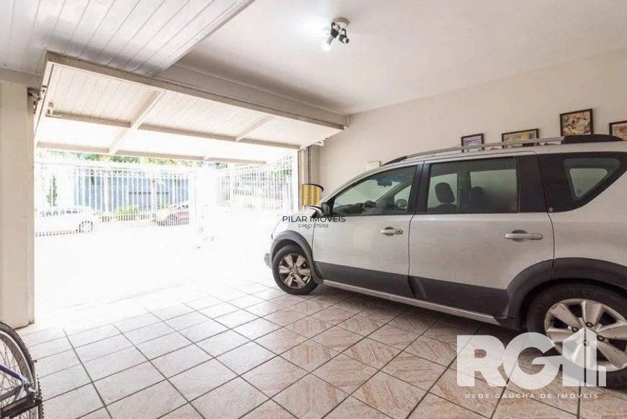 Casa 4 dormitórios no bairro Jardim Itu