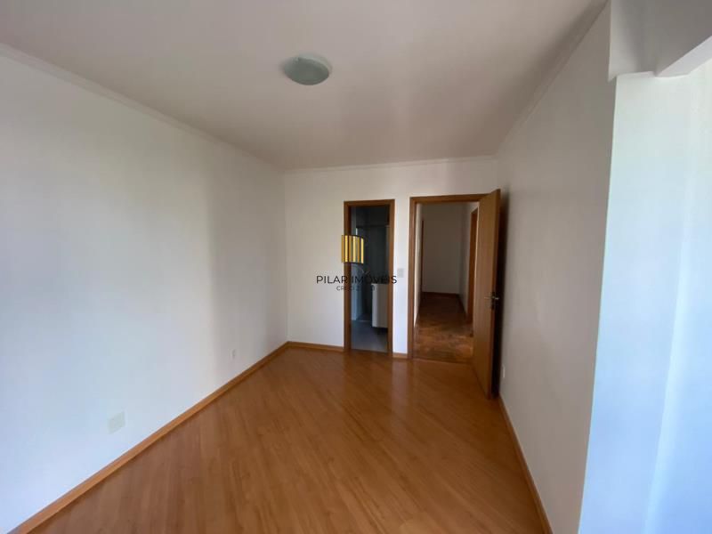 Cobertura reformada 2 dorm com vaga - Jardim São Pedro