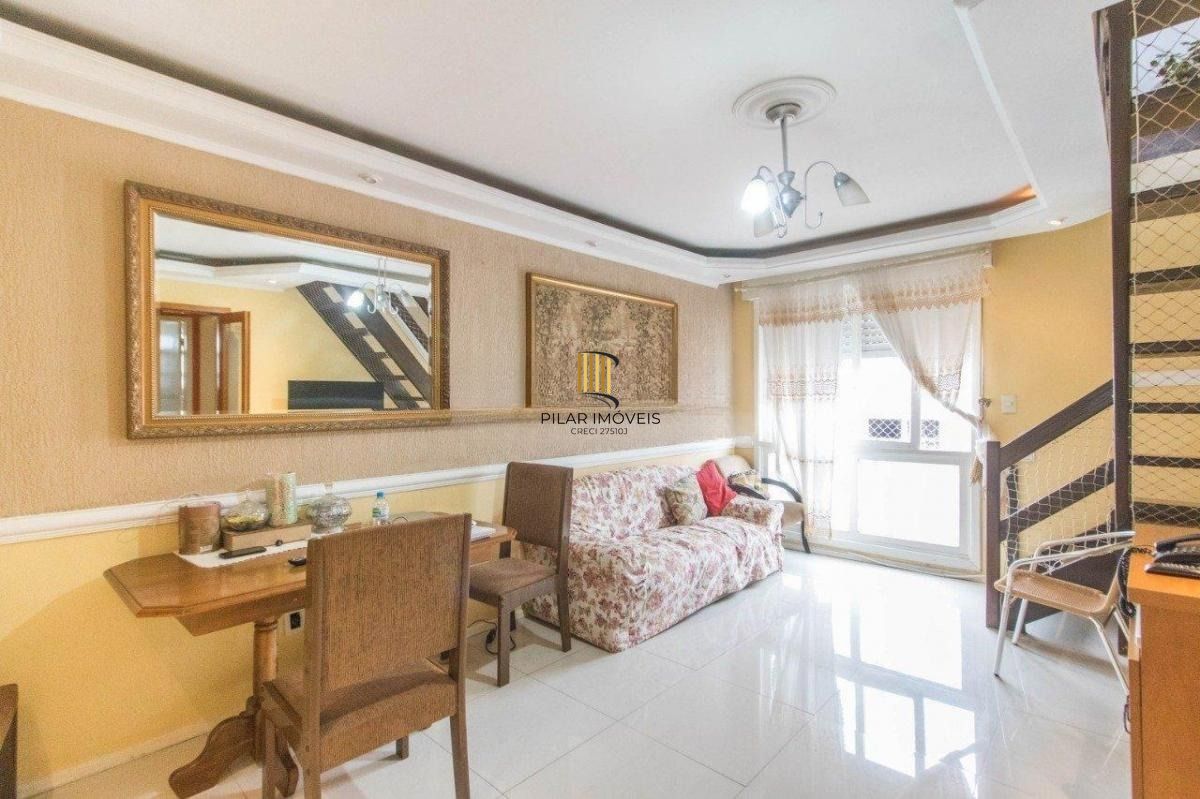 Cobertura ensolarada com 3 quartos, com vista, duas vagas. Cristo Redentor