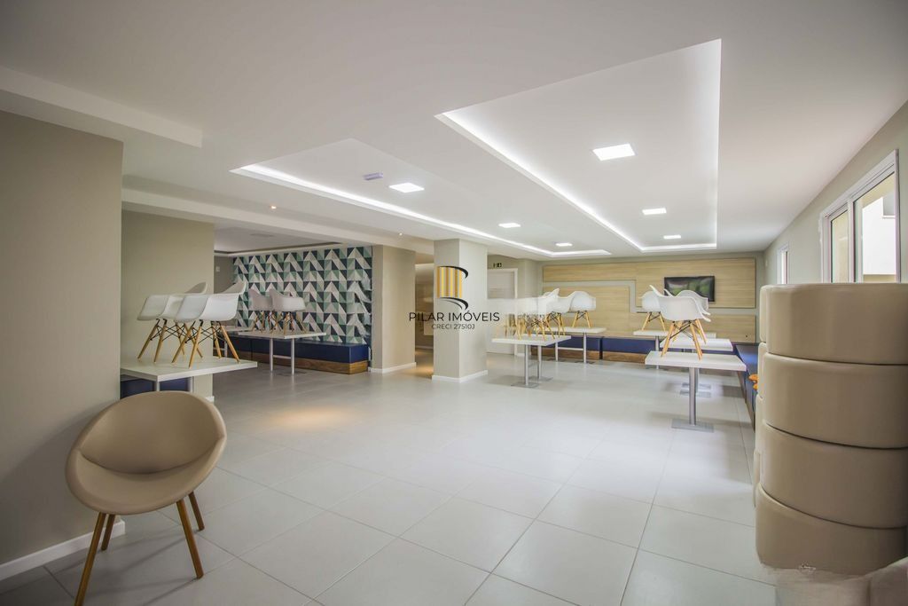 Apartamento de 3 dormitórios, 1 suíte e uma 1 vaga coberta.