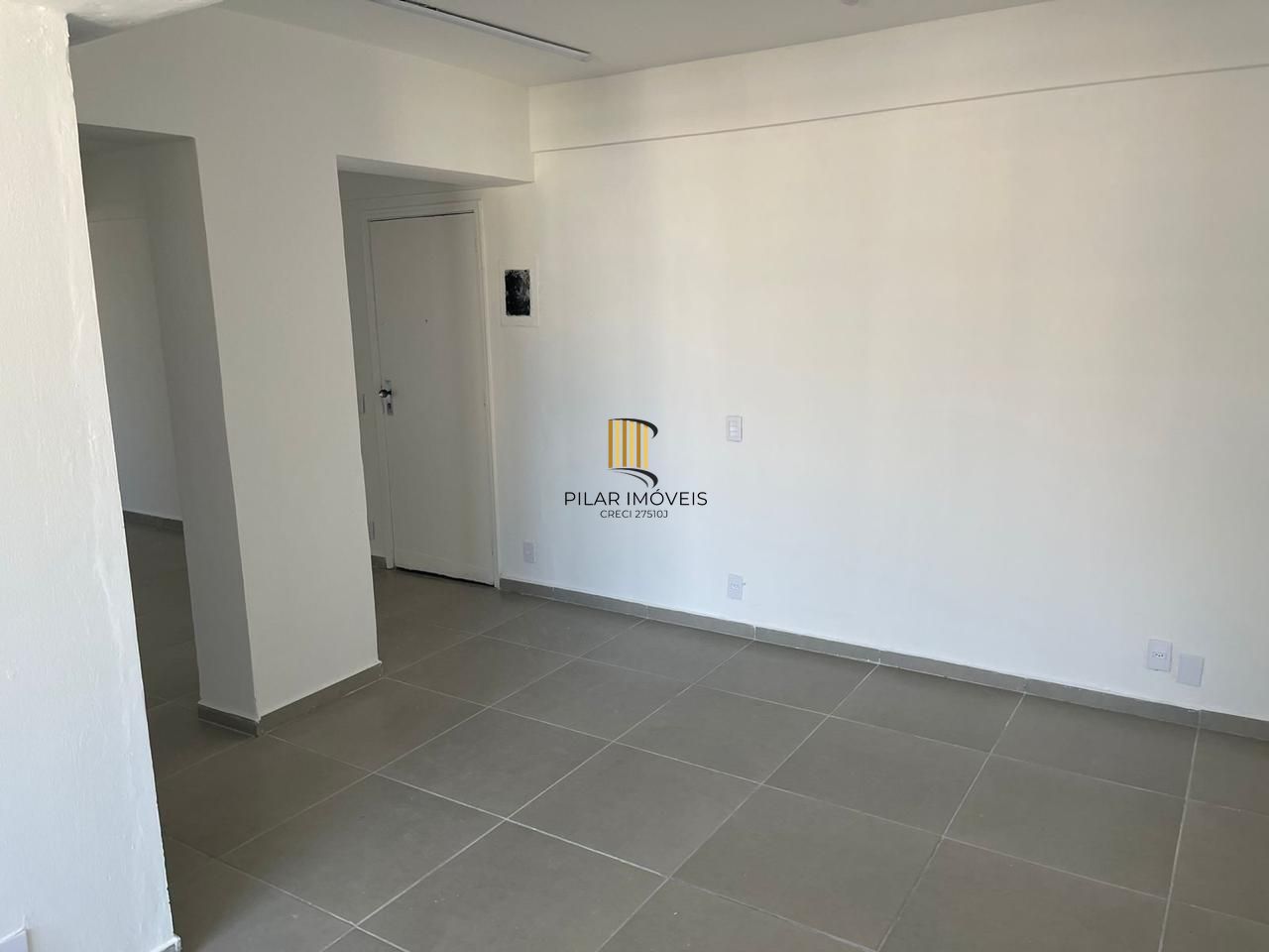 Sala Comercial 1 dormitório no bairro Centro Histórico
