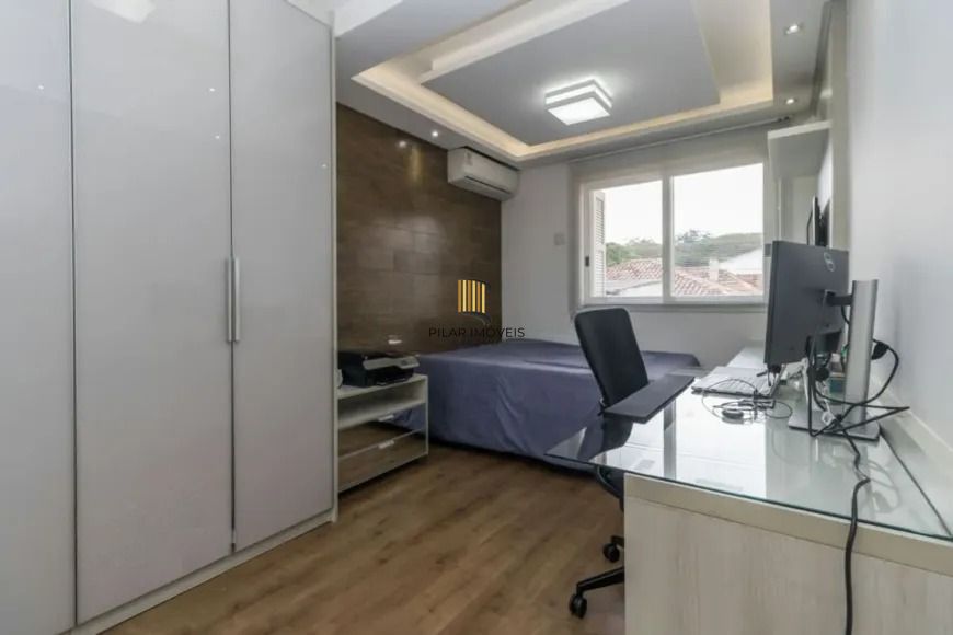 Casa Seminova 3 Dorm com Pátio e 4 Vagas no Jardim Planalto
