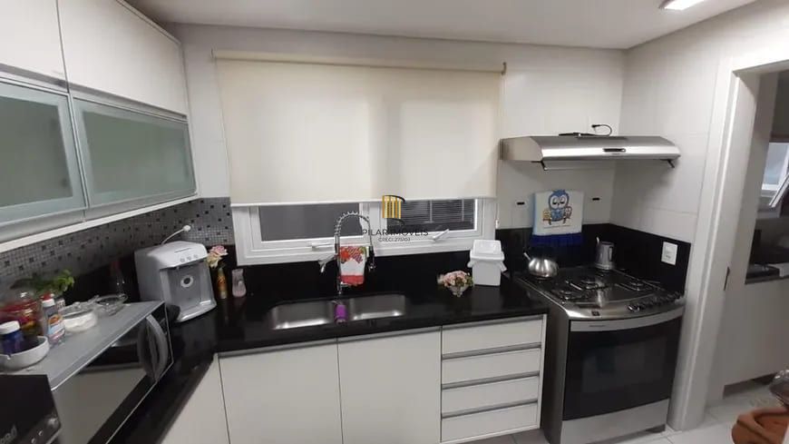 Apartamento 3 dormitórios no bairro Menino Deus