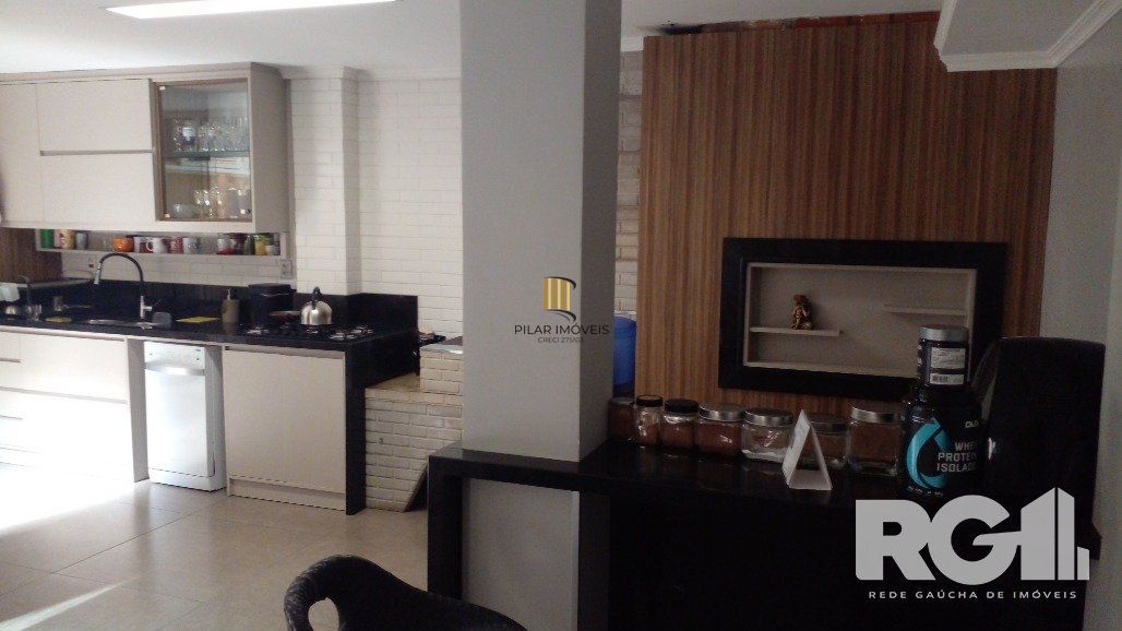 Casa 3 dormitórios no bairro Sarandi