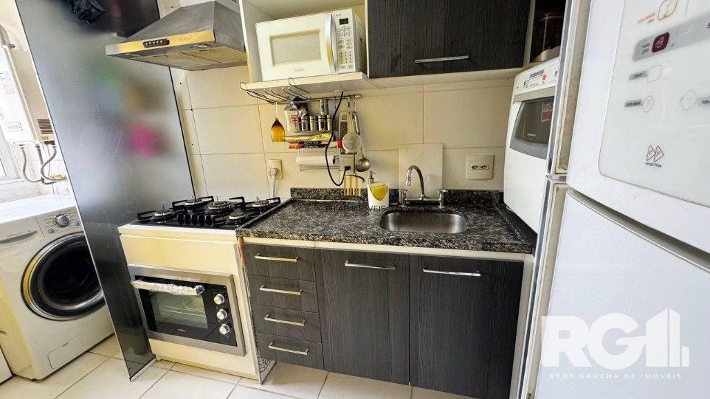 Apartamento 3 dormitórios no bairro Passo da Areia