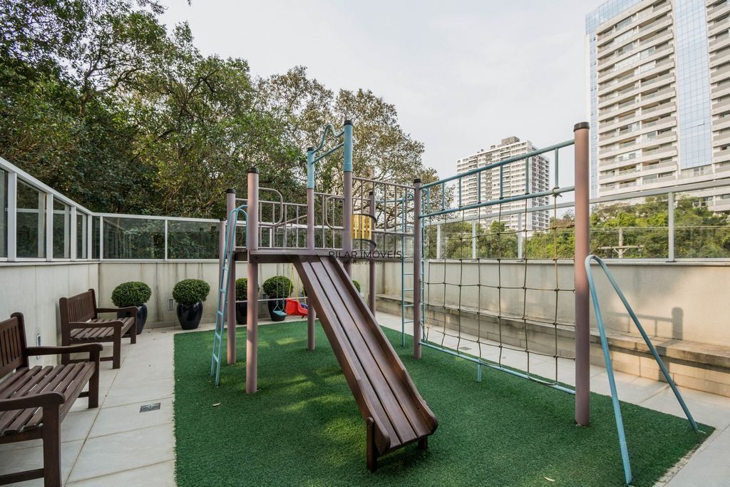 Apartamento 3 dormitórios no bairro Petrópolis