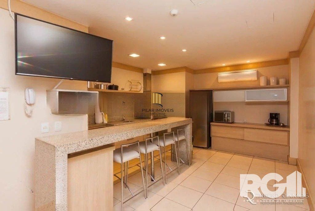 Apartamento de 2 dormitórios com suíte, churrasqueira, 2 vagas, condomínio com infraestrutura completa.