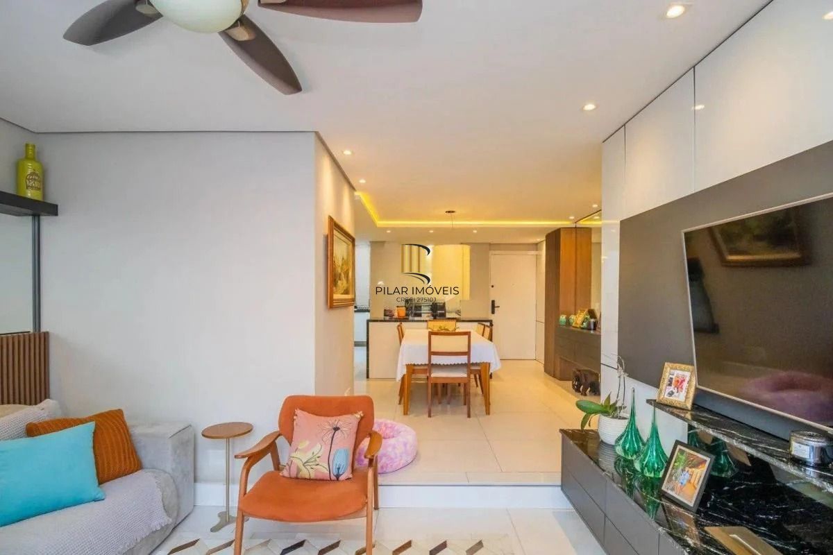 Garden de 178m² privativos, 3 dormitórios (1 suíte) e pátio no Rio Branco!