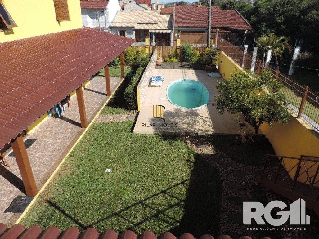 Casa 4 dormitórios no bairro Parque Santa Fé